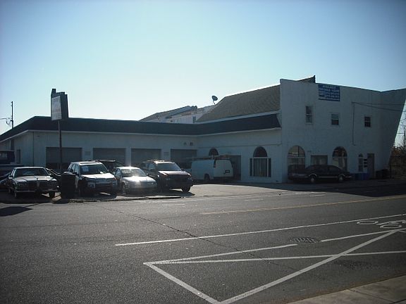 4th image of 8575 Torresdale Ave