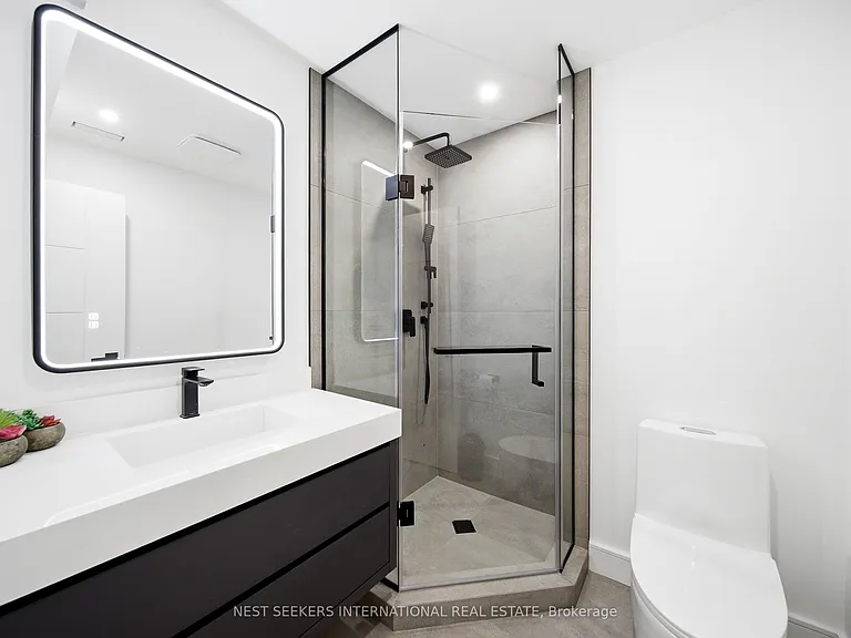 27 Inverleigh Dr — Photo 43