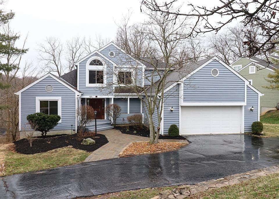 1st image of 3833 Chimney Hill Dr