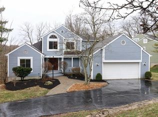3833 Chimney Hill Dr, Cincinnati, OH 45241