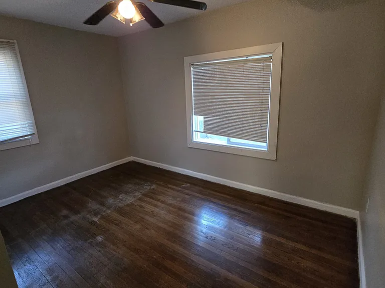 6915 Stahelin Ave — Photo 3