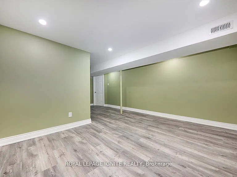 38 Loradeen Cres #BASEMENT — Photo 14