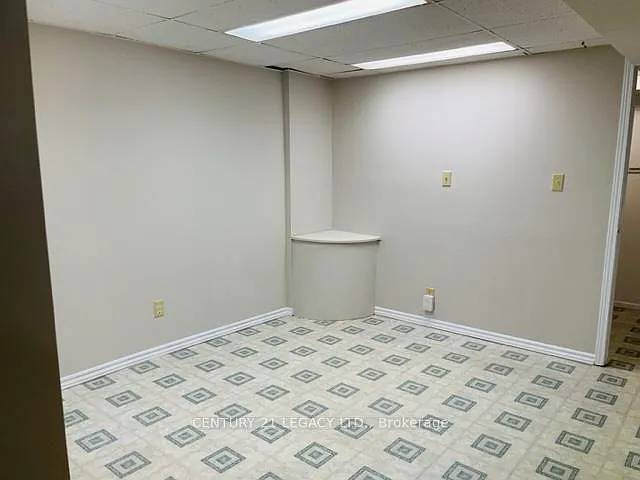 65 Bradstone Sq #UPPER — Photo 23