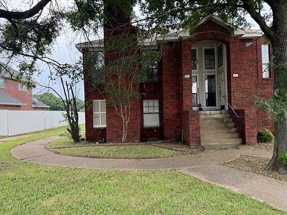 2nd image of 904 Wentwood Dr