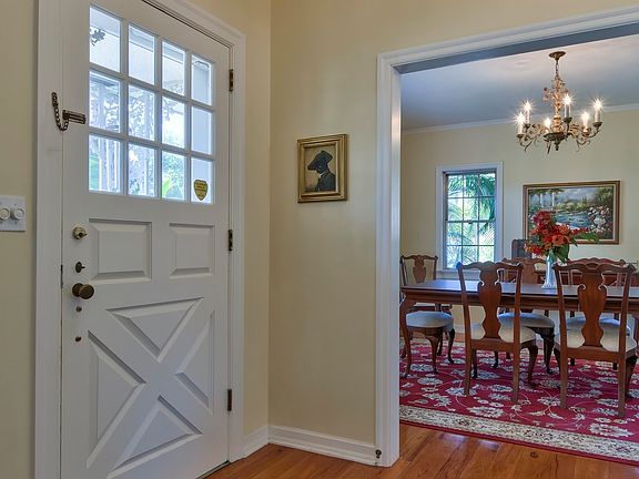 4th image of 2124 Middle River Dr