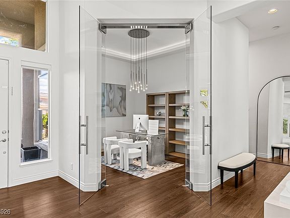 4th image of 7304 Buttons Ridge Dr