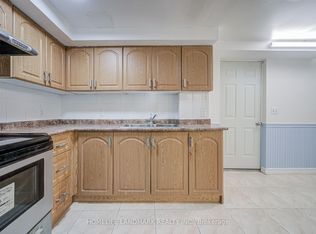 8 Fullerton Cres #Basement, Markham, ON L3R 3G5