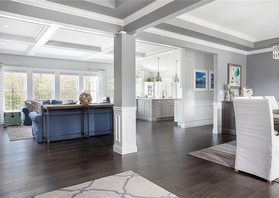 201 Rodman Ln, North Kingstown, RI 02852 Zillow