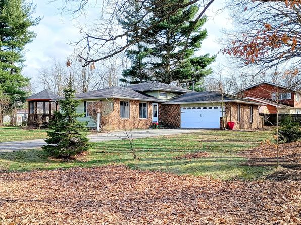 5527 E 1146 N, Demotte, IN 46310