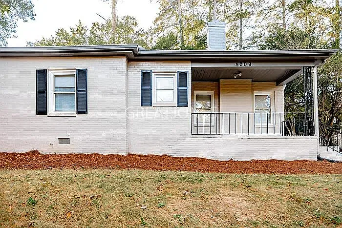 4209 Lake Dr photo 1