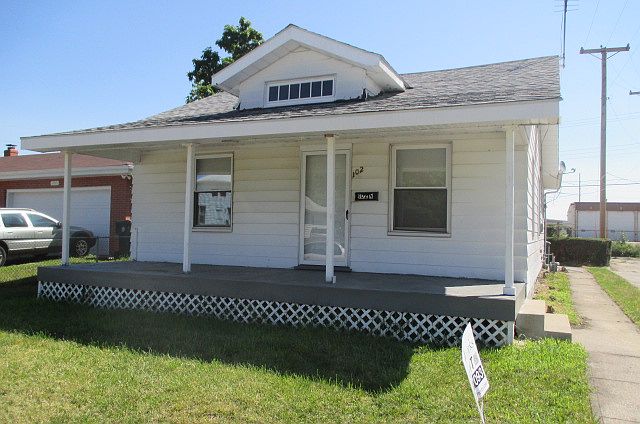 1st image of 102 N Meade St