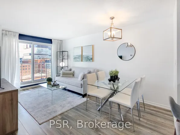 230 King St E #1023, Toronto, ON M5A 1K5
