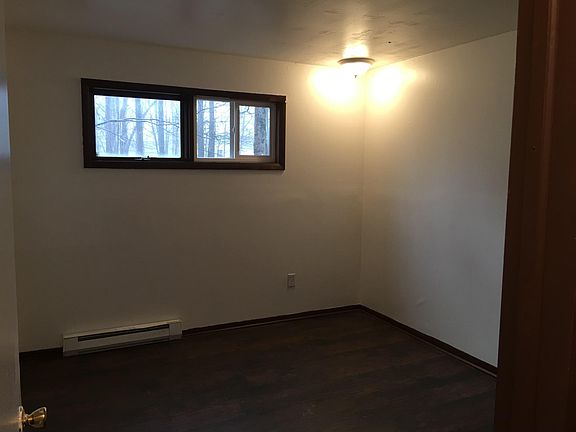 4th image of 3020 Briarwood Dr