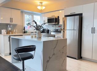 1508 E 23rd Ave SW #104, Calgary, AB T2T 0T7