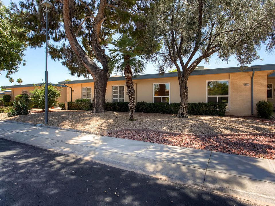 1st image of 10883 W Emerald Dr