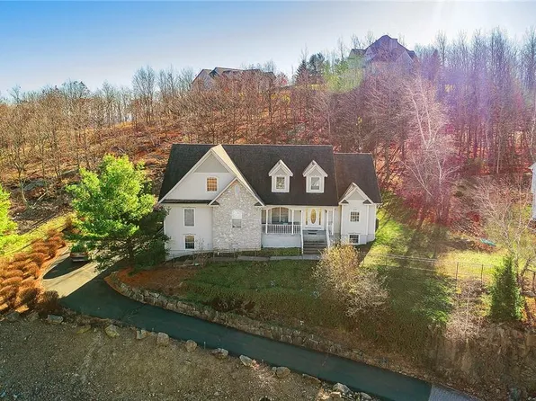 94 Overlook Road, Pomona, NY 10970