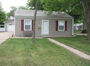150 Schuyler Ave, Fremont, NE 68025