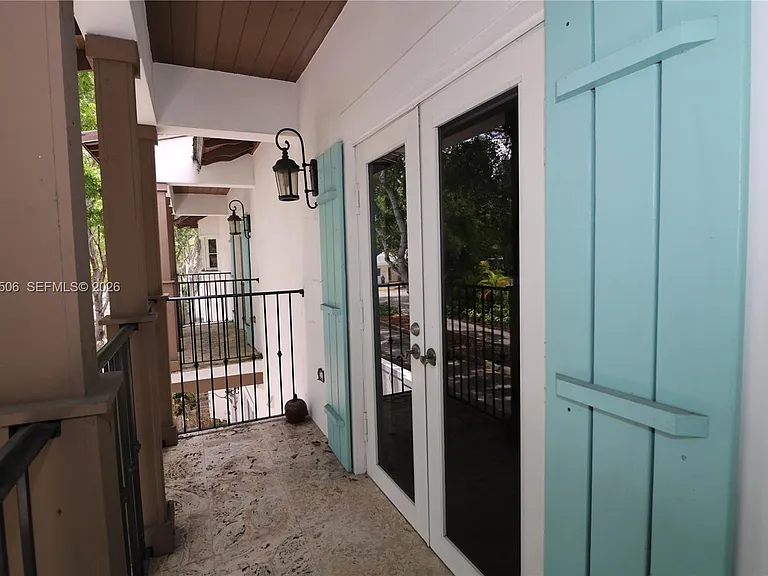 7961 SW 110th Ter — Photo 35