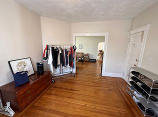 78 Fellsway W #U-2, Somerville, MA 02145