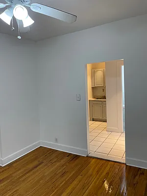 Rented by Nikia Vankeuren, LREB | media 11