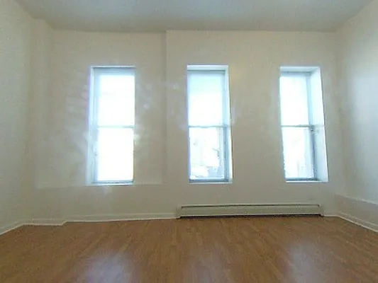 Rented by Citi Habitats | media 21