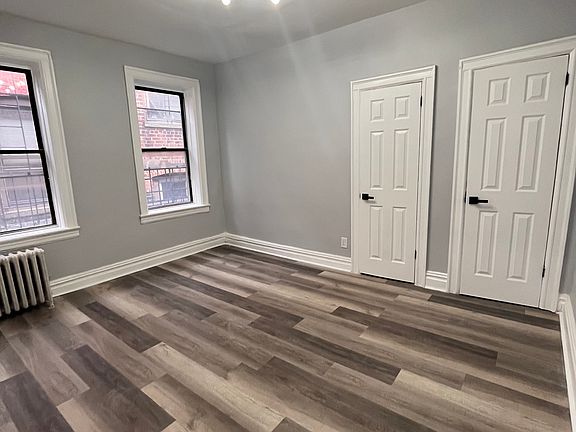 4th image of 122 Corbin Ave #406