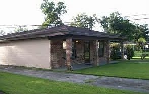 1st image of 537 Oak Ave