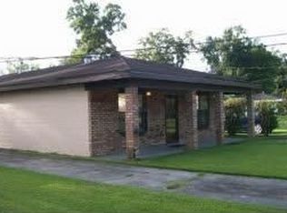 537 Oak Ave, Westwego, LA 70094