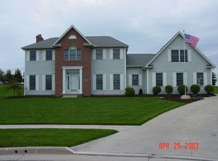 3066 Berkeley Pl, Stow, OH 44224