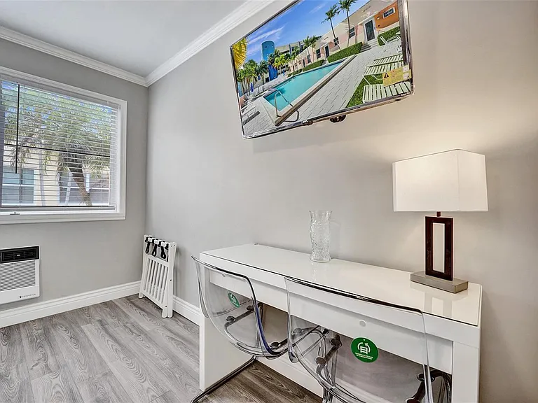 329 Connecticut St #107 — Photo 22
