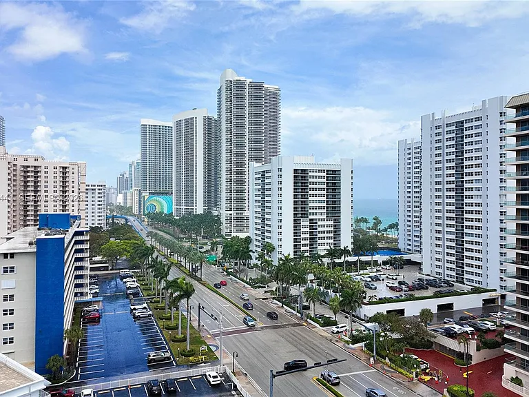 1945 S Ocean Dr #1114 — Photo 4