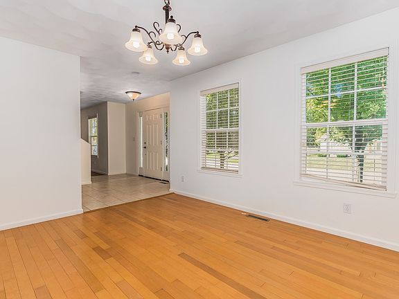 2nd image of 11219 Linden Blossom Ln