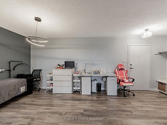 5th image of 1615 Bloor St #508