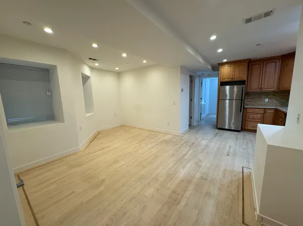 1939 15th St #B, San Francisco, CA 94114