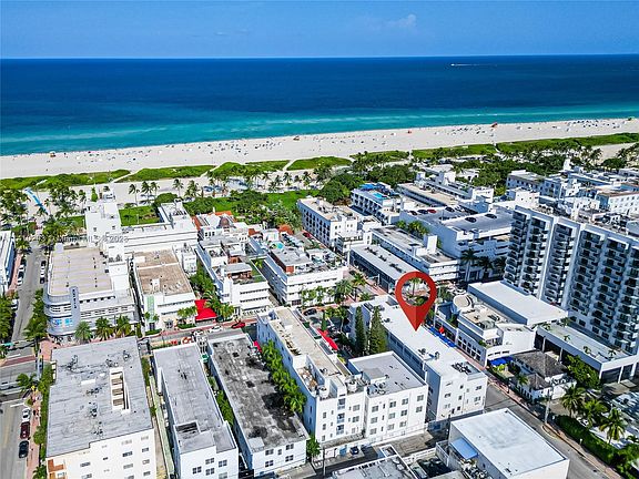 4th image of 1100 Collins Ave APT 310