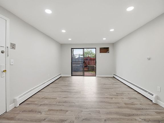 4th image of 36 Main St APT 1