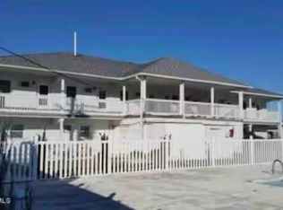 303 Henderson Boulevard #14, Atlantic Beach, NC 28512