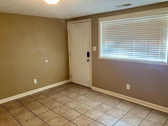 5th image of 101 W Taylor St #6