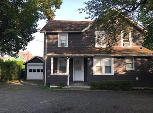 24 Division St #B, Greenwich, CT 06830