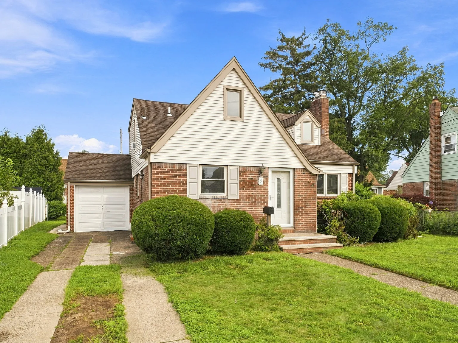 4 bed, 1608 sqft, $3,800 — Photo 3