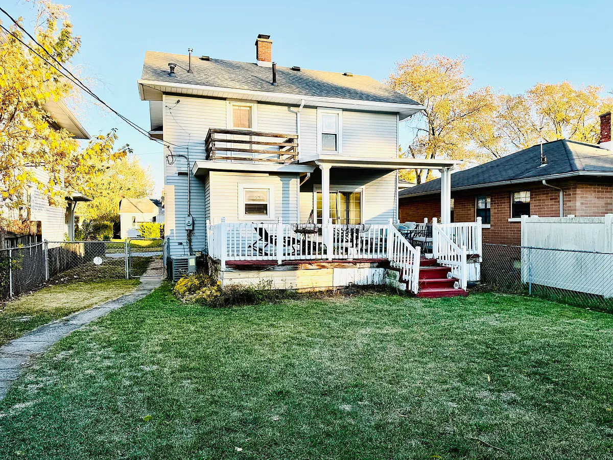 Building Photo - 4018 Webster St