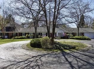 475 Voltz Rd, Northbrook, IL 60062