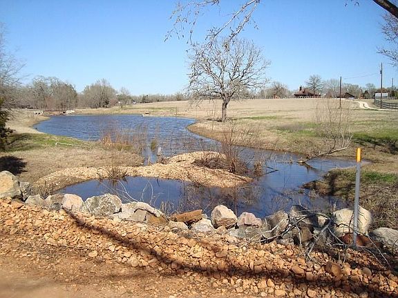 2nd image of 1689 County Road 308