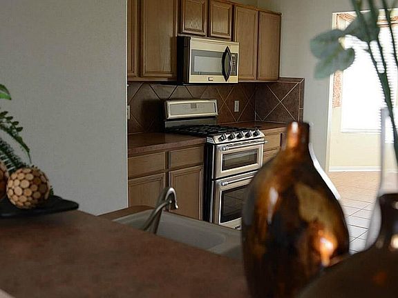 2nd image of 19434 Hickory Meadow Ln