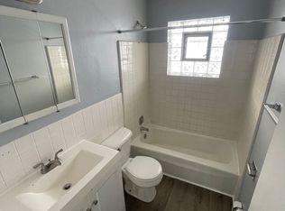 2104 Gabriel Ave APT 12, Zion, IL 60099