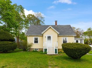 48 Riverbank Rd, Saugus, MA 01906