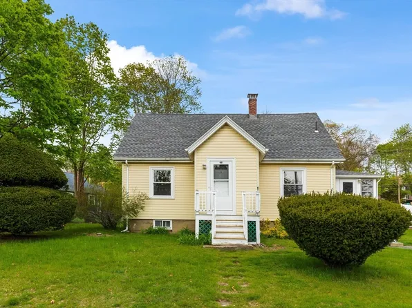 48 Riverbank Rd, Saugus, MA 01906