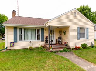 102 N 14th St, Niles, MI 49120