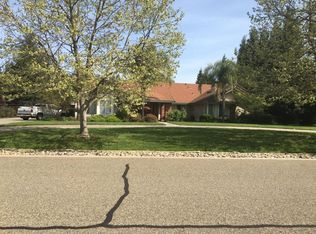 8241 Ardenness Dr, Sacramento, CA 95829
