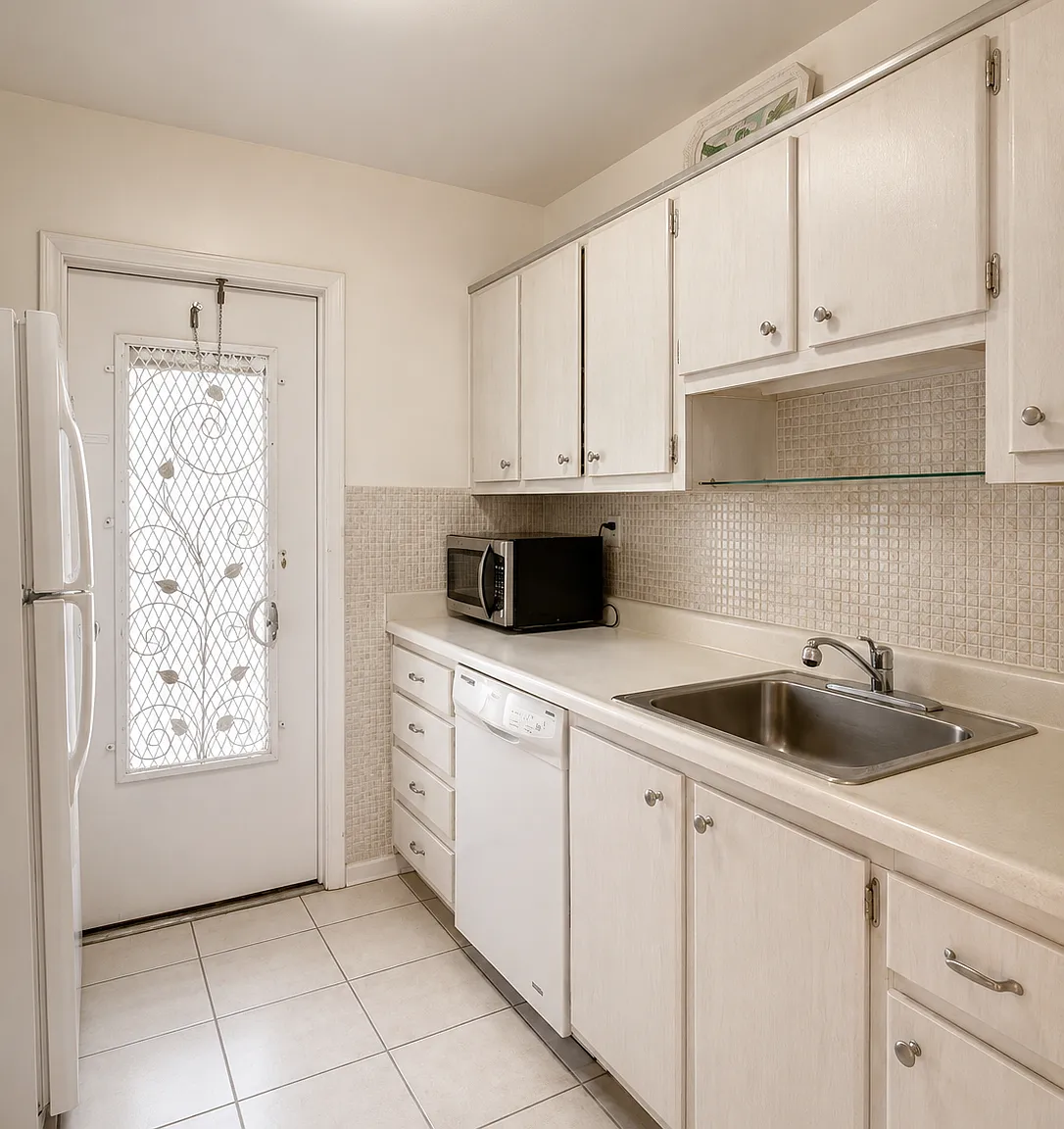 1 bed, 1.5 bath, 806 sqft, $1,800 — Photo 3